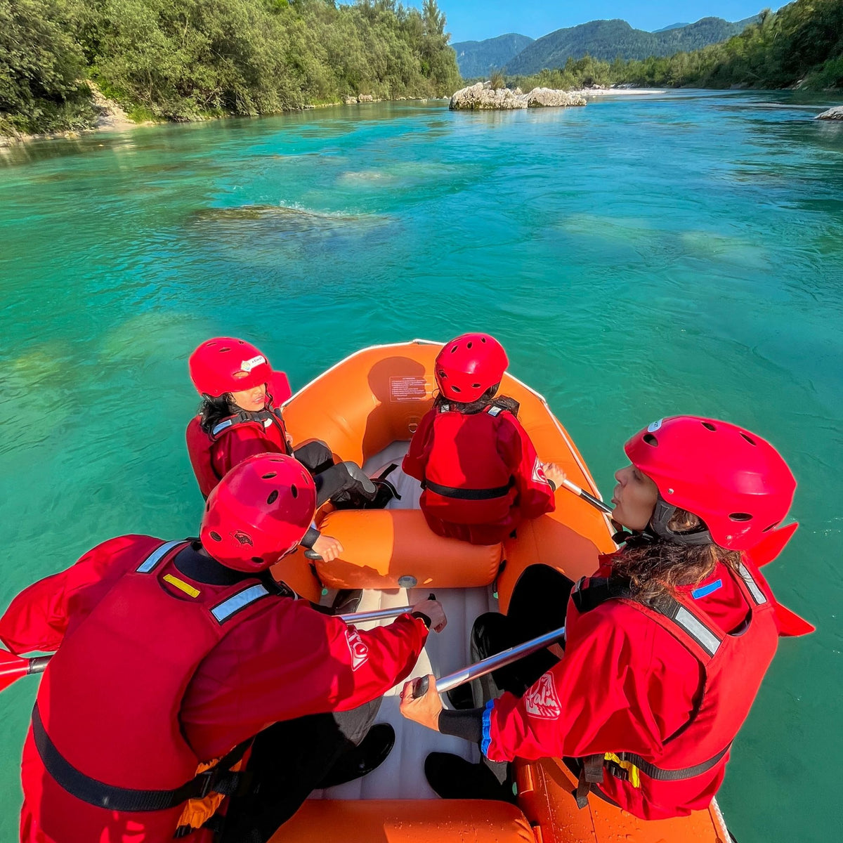 FAMILY RAFTING